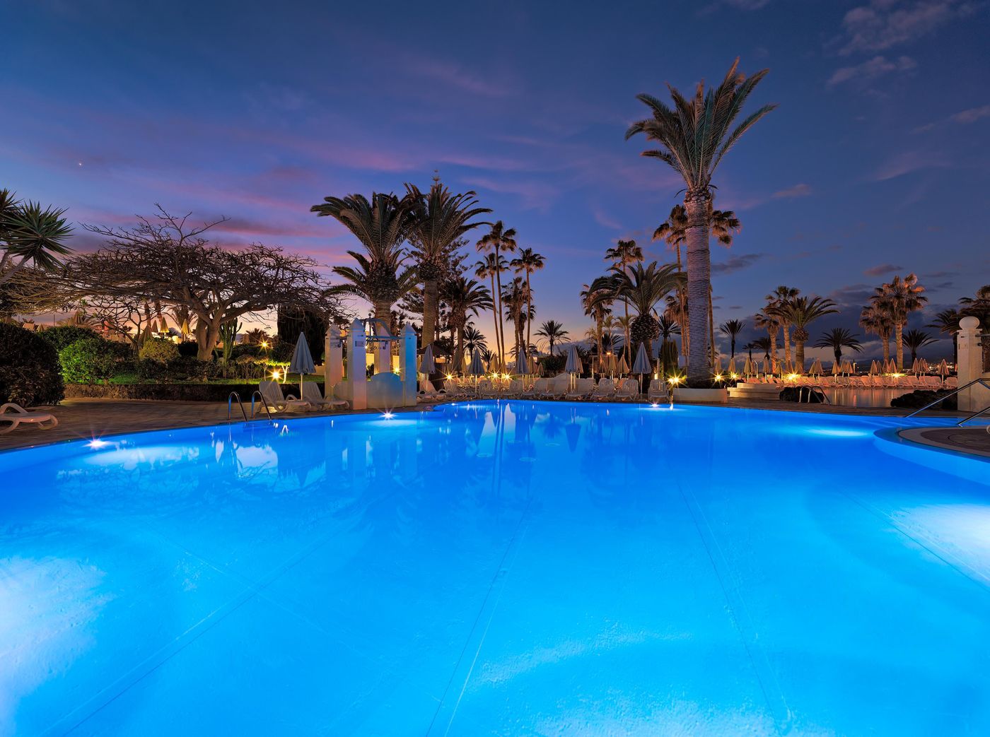 H10-Las-Palmeras-Pool-5