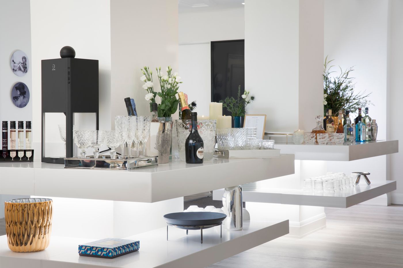 Hotel-Dress-Code-Bar-12