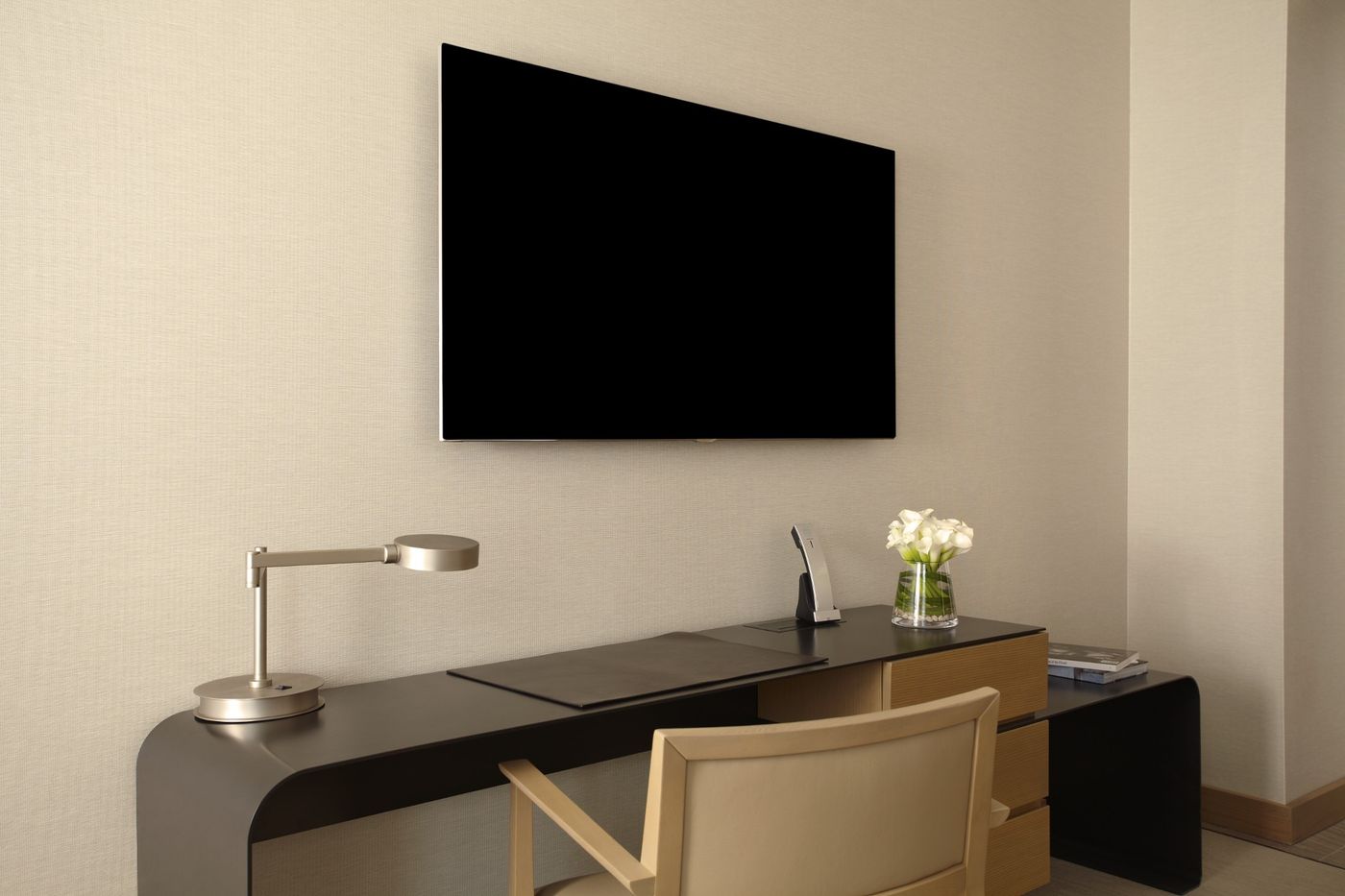 The-Knickerbocker-Hotel-Room-37