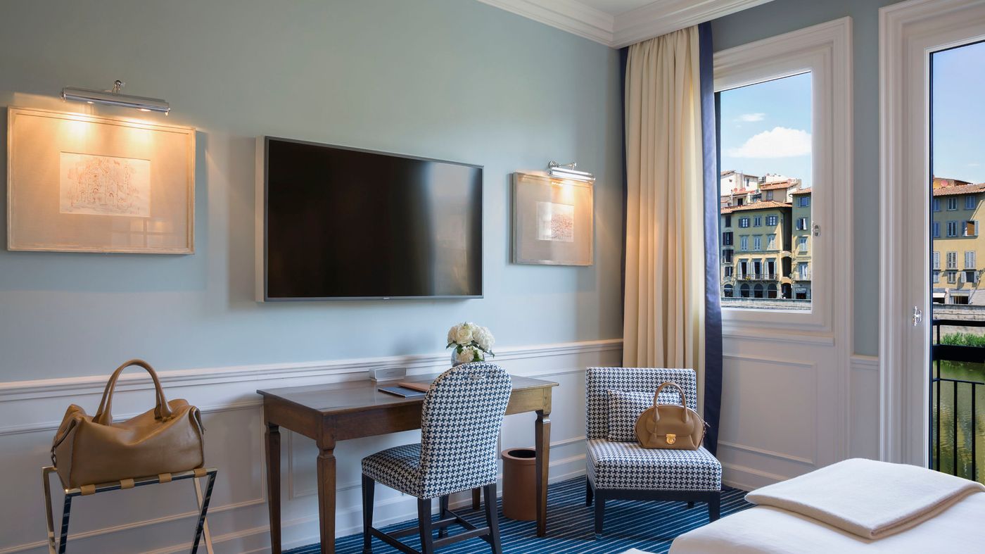 Hotel-Lungarno-Room-36