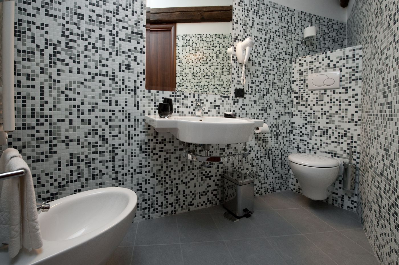 Hotel-Roma-Tiburtina-Room-37