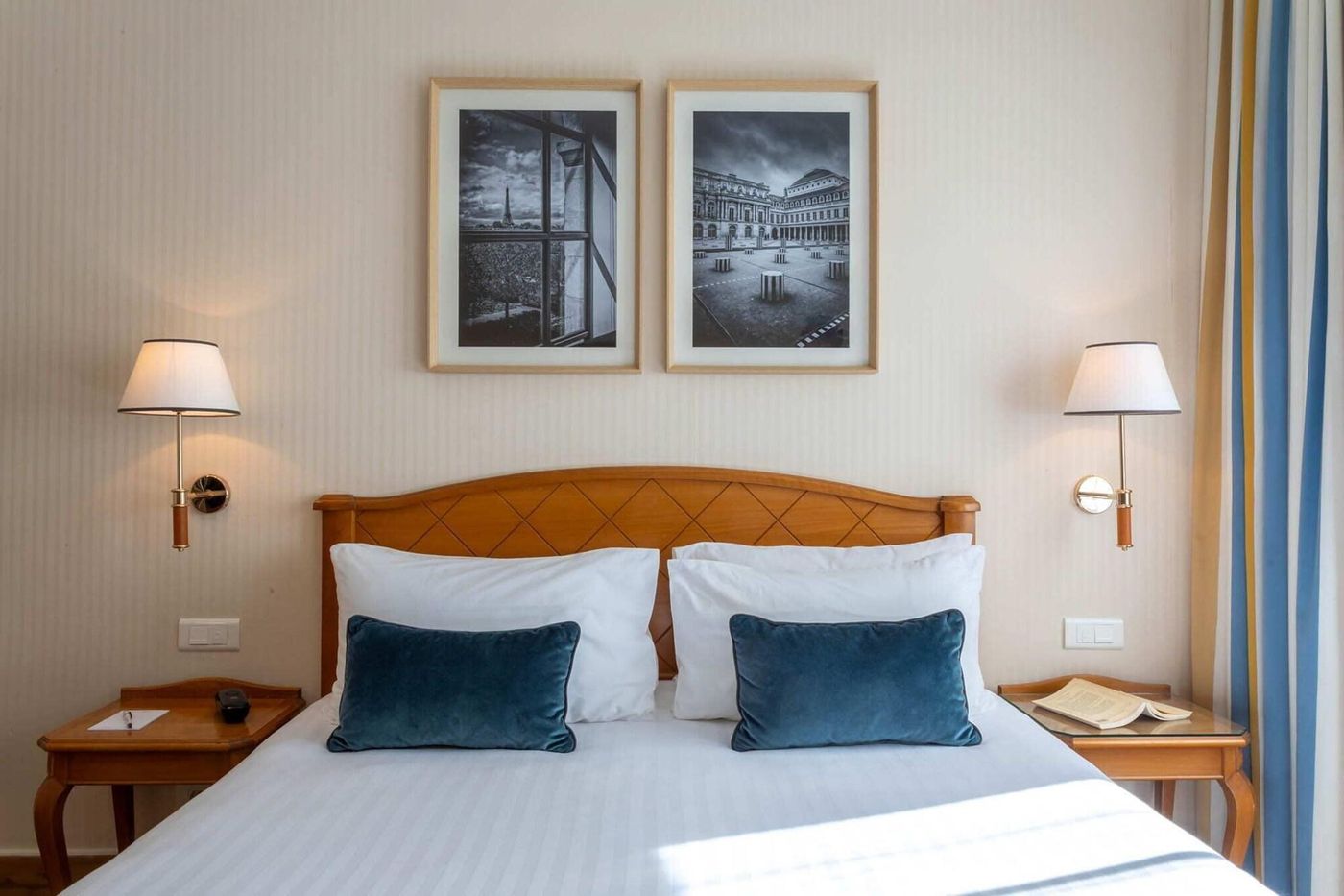 Hotel-Etats-Unis-Opera-Room-25