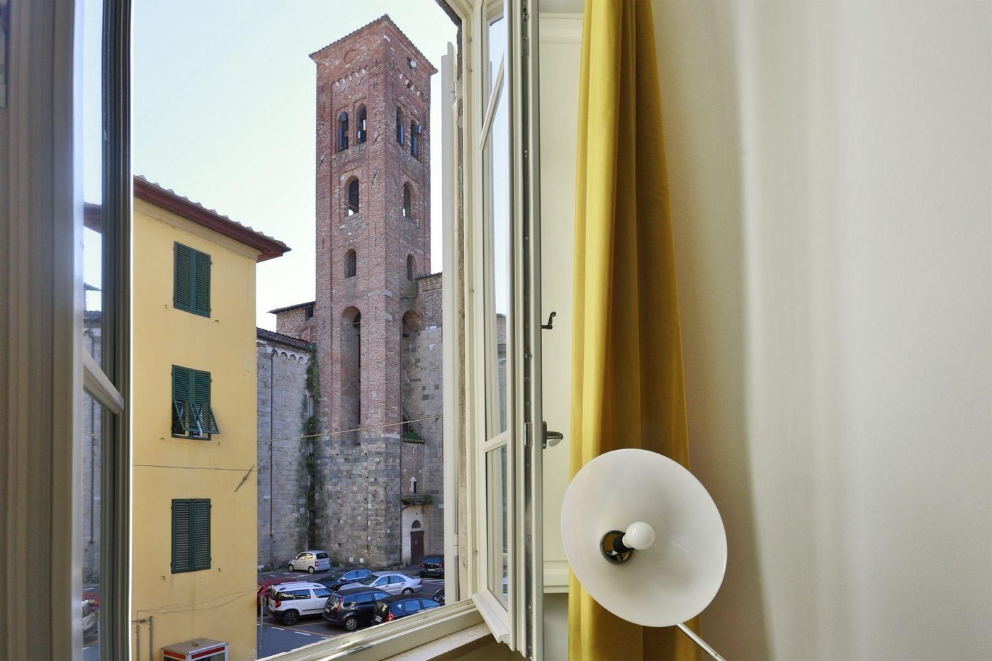 B-B-Pergola-House-Room-4