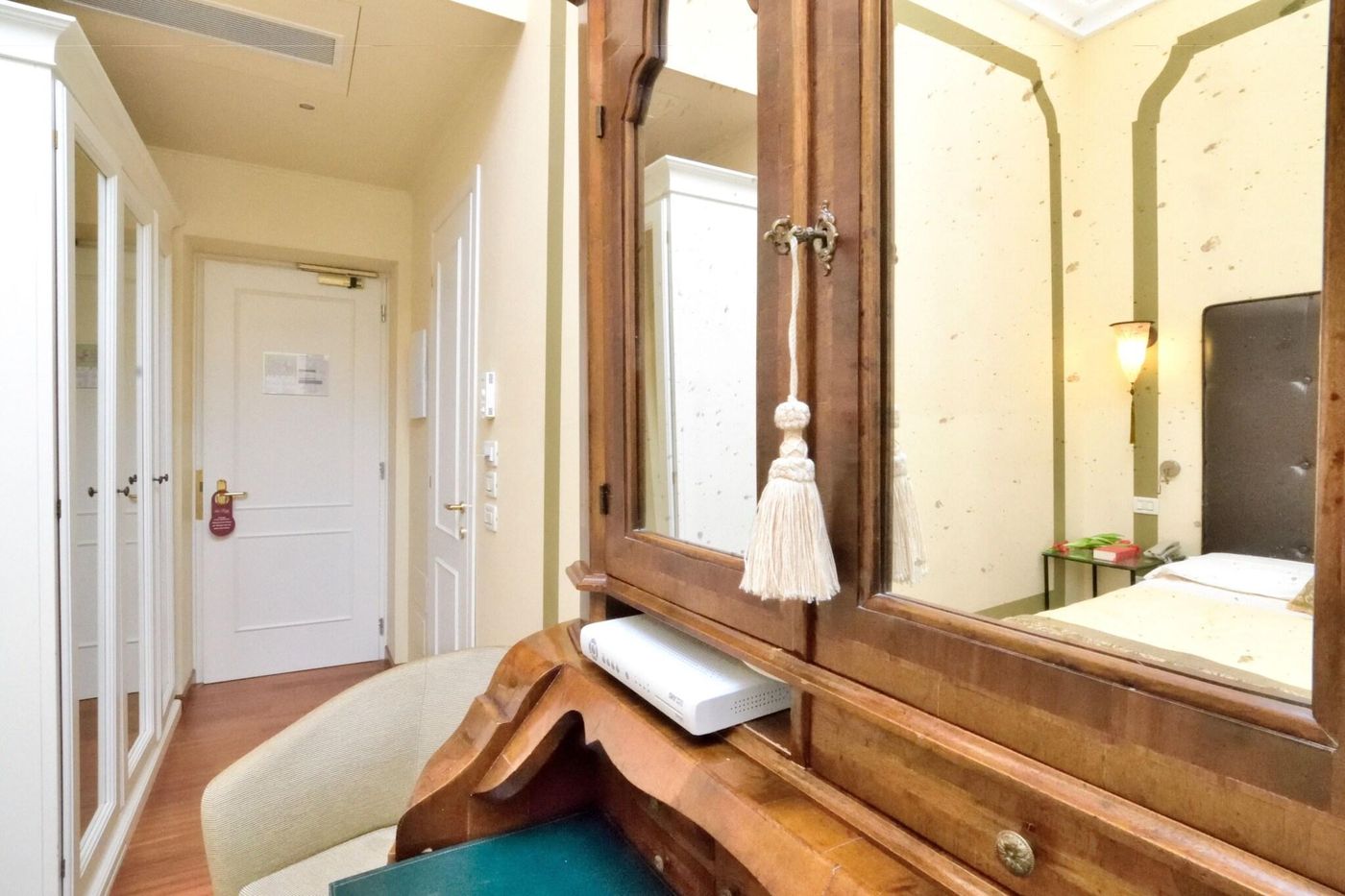 Hotel-Le-Isole-Room-23