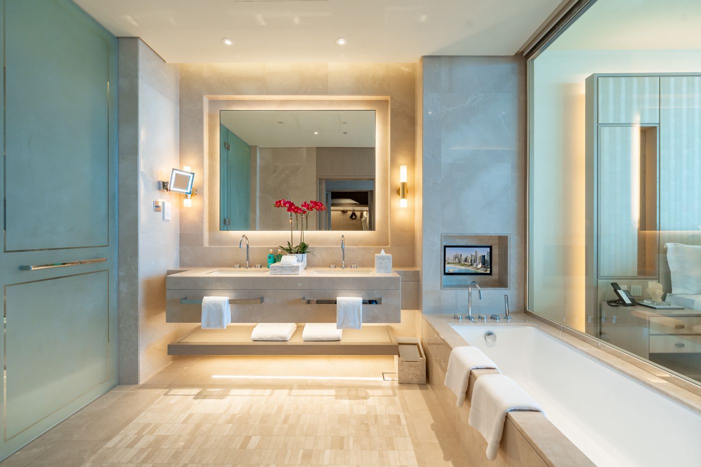 Five-Luxe-Hotel-Room-20