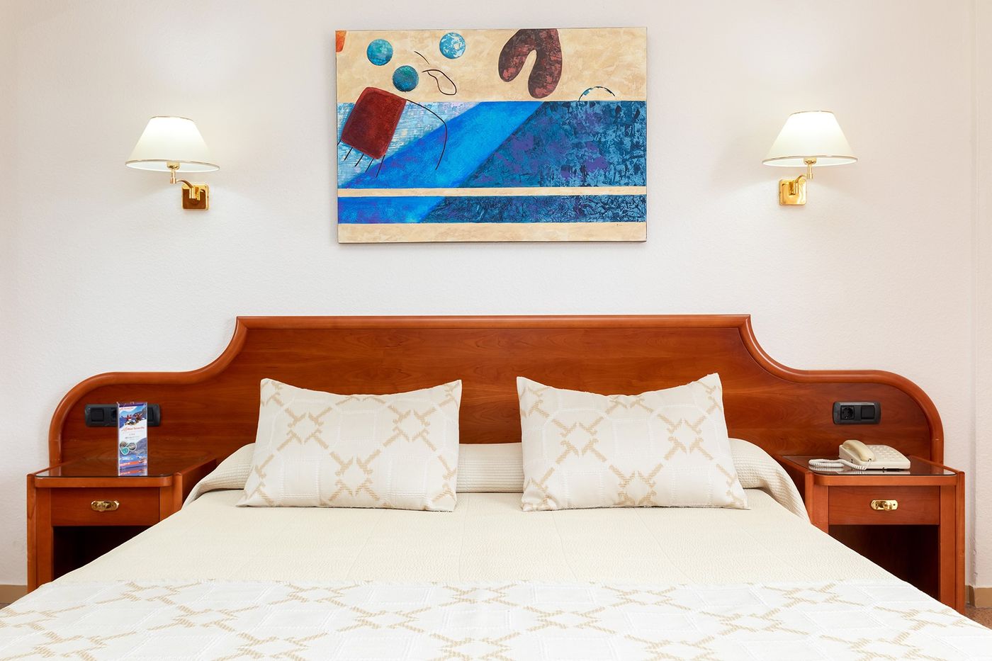 HC-Hotel-Magec-Room-21