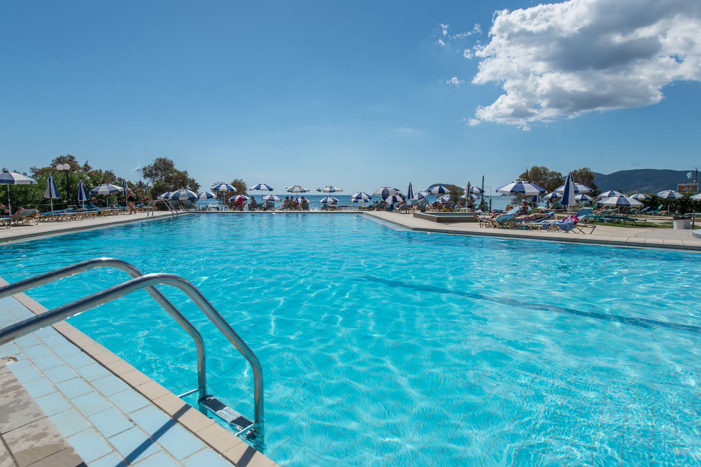 Astir-Beach-Hotel---Zante-Pool-3