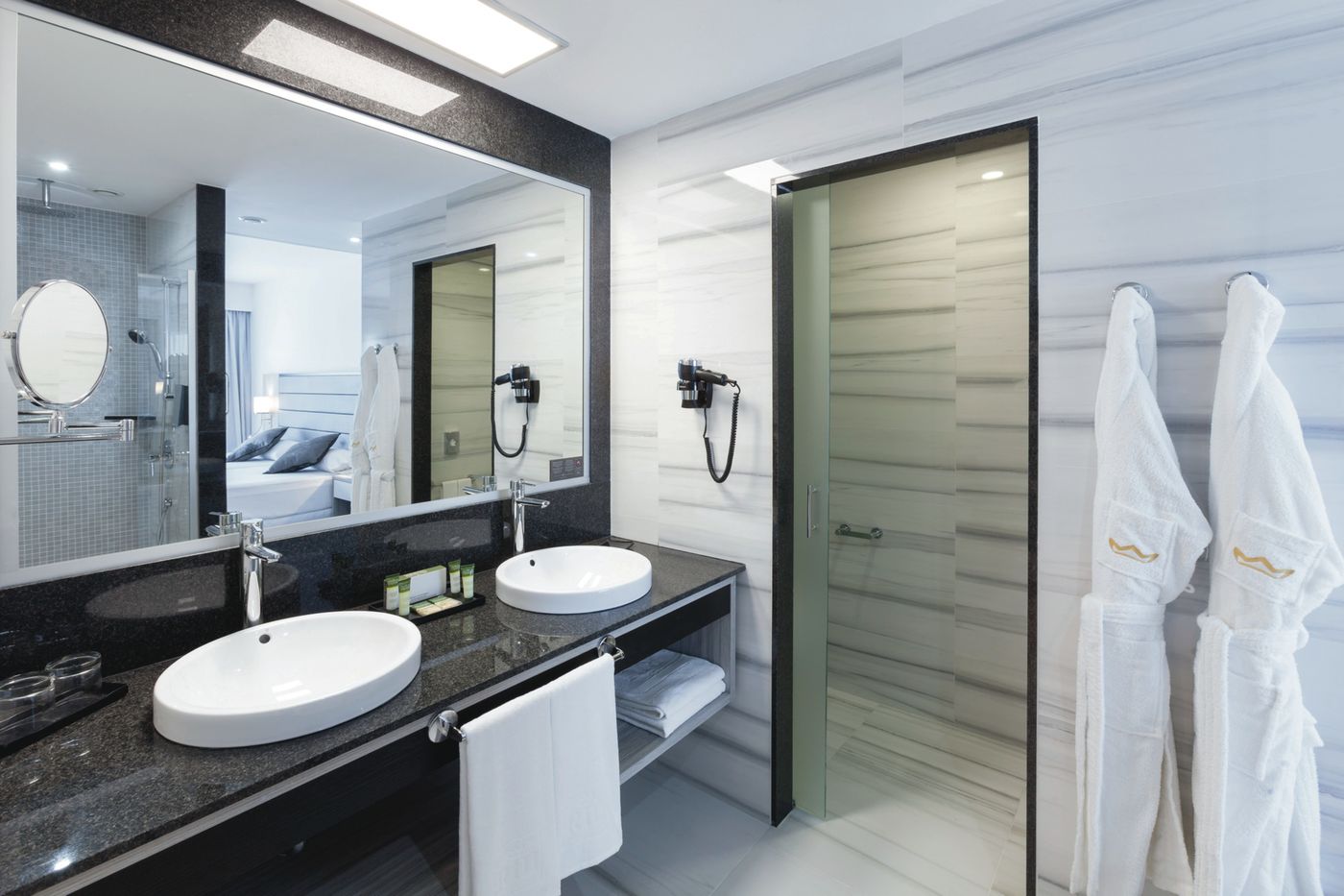 Riu-Palace-Tenerife-Room-18