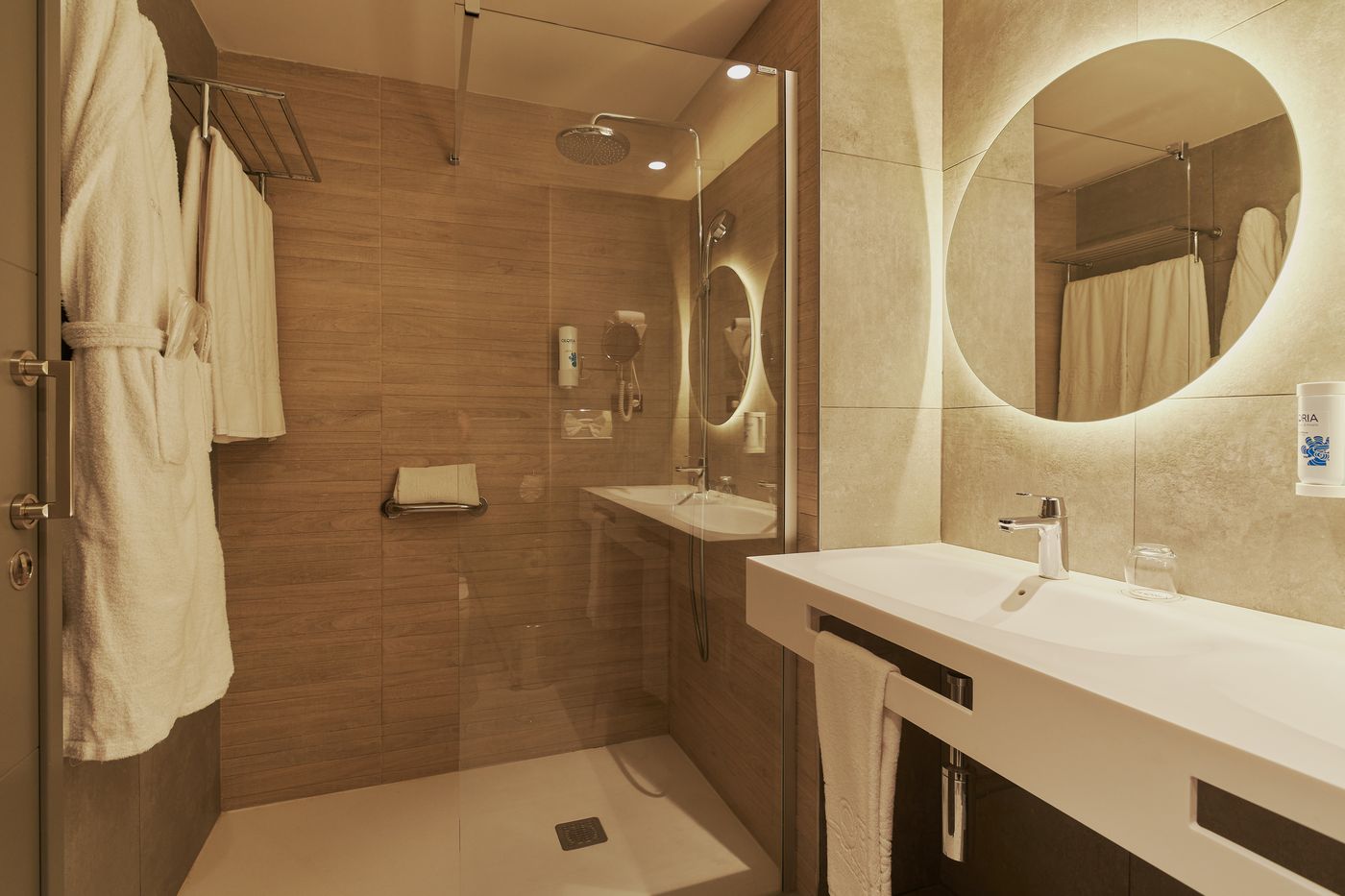 Gloria-Palace-San-Agustin-Room-18