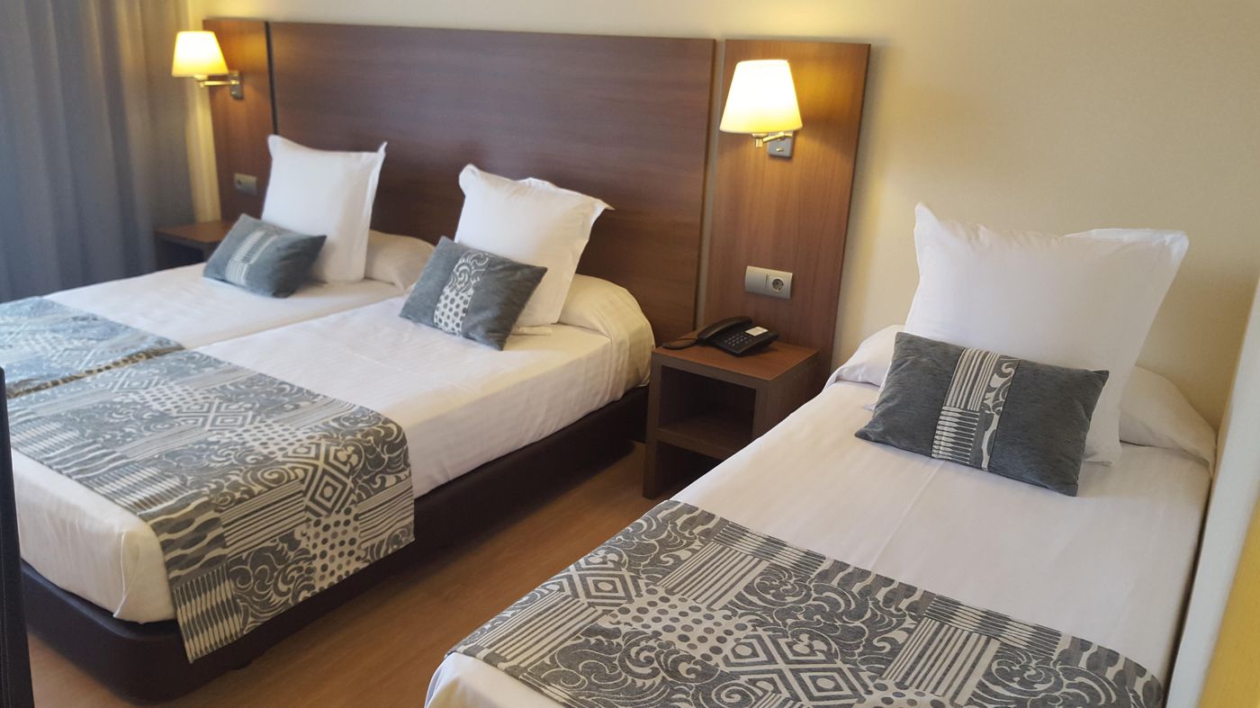 Golden-Acqua-Salou-Room-15