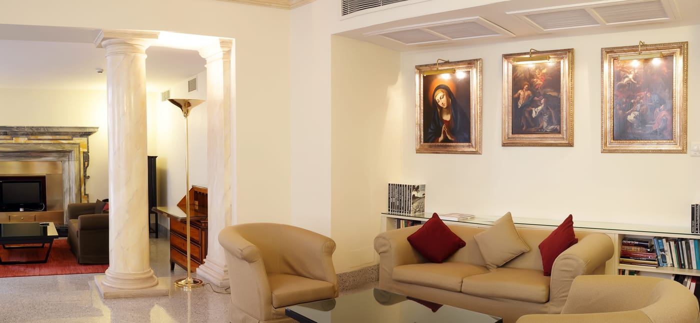 Albergo Santa Chiara - Italy - ROME - Room - 5