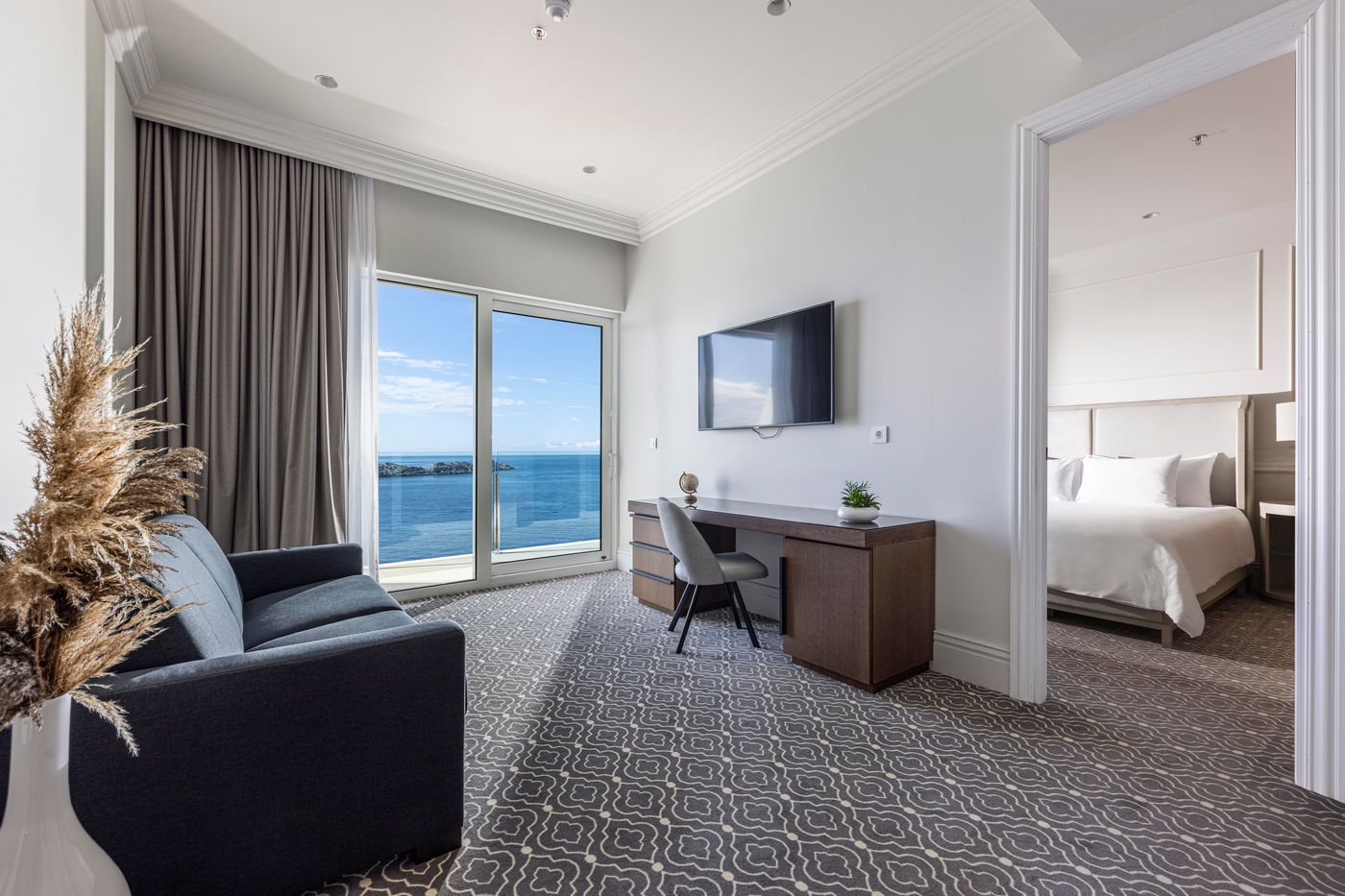 Hotel-Royal-Ariston-Room-16