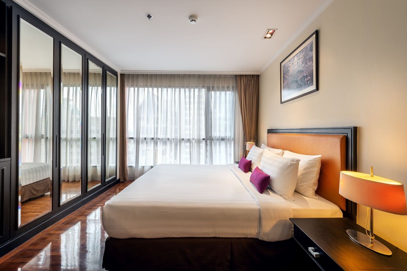 Bandara-Suites-Silom-Room-20