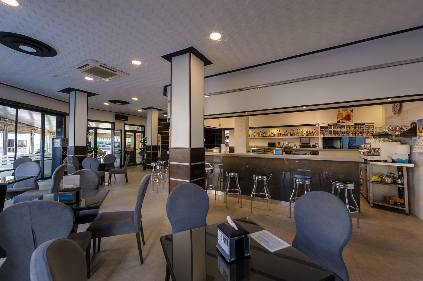 Costamar-Bar-19