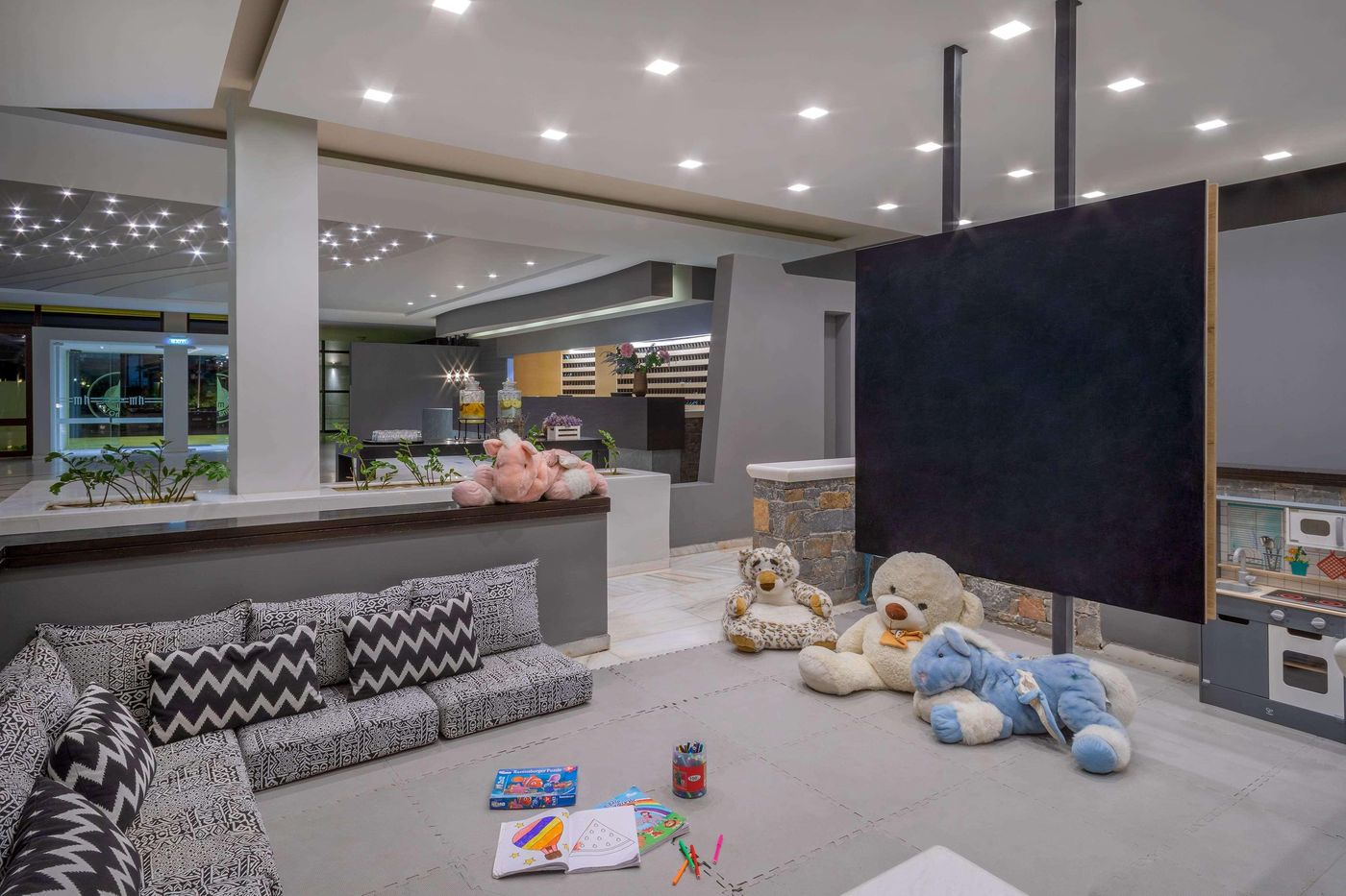 Marina-Beach-General-view-65