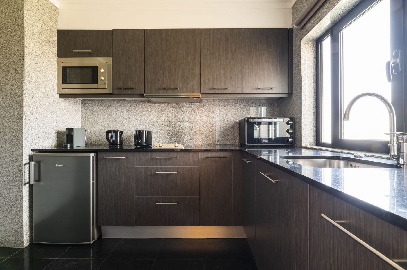 Topazio Vibe Beach Hotel & Apartments - Adults Only