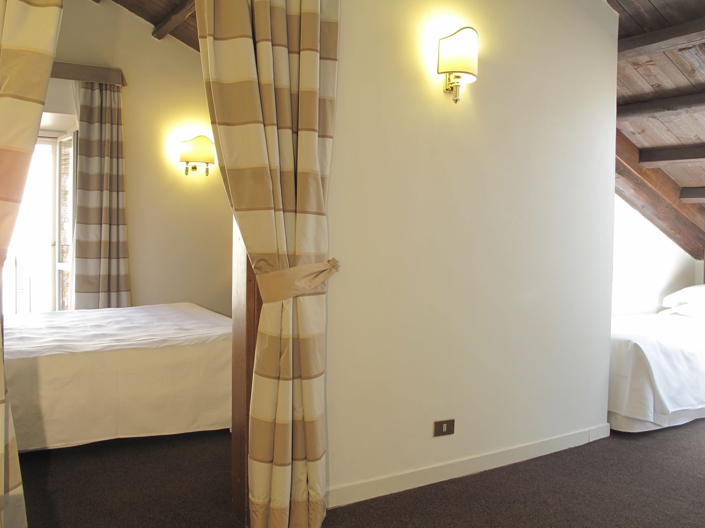 Albergo Santa Chiara - Italy - ROME - Room - 3