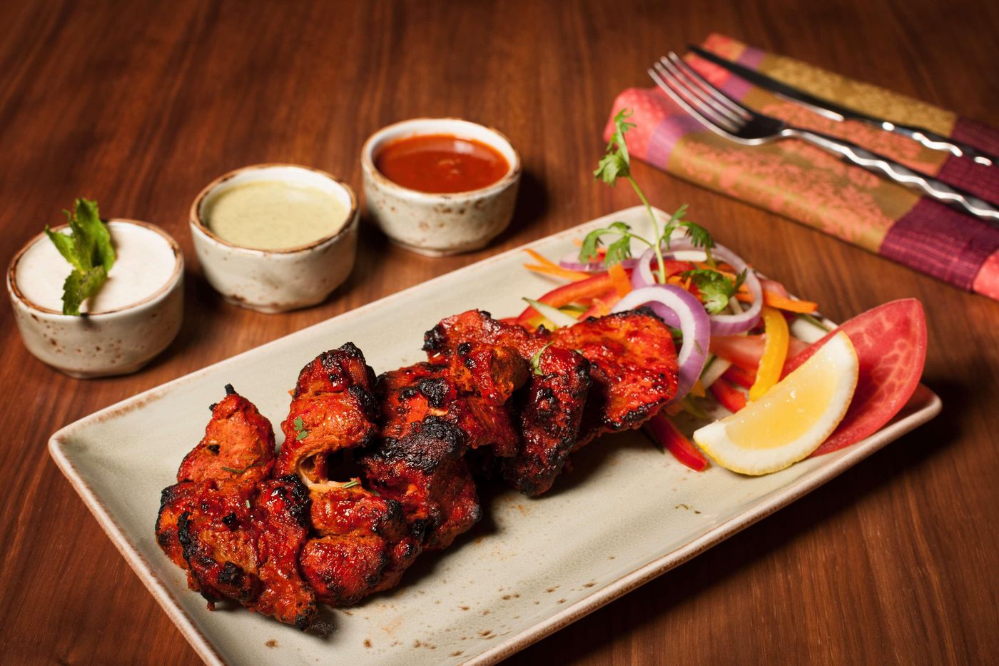 DoubleTree-by-Hilton-Hotel---Residences-Dubai-Restaurant-5