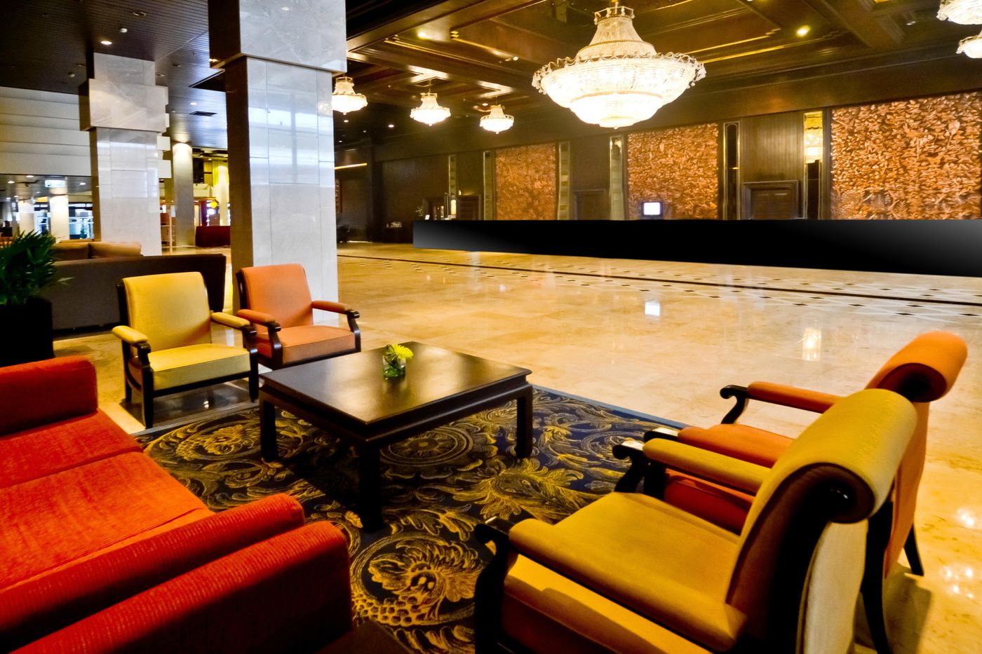 Ambassador-Bangkok-Lobby-4