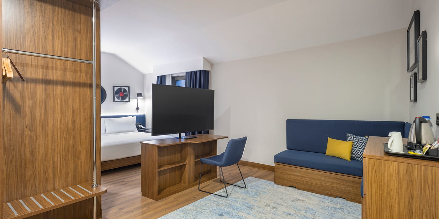 Hampton by Hilton Istanbul Arnavutkoy-Turkey-Istanbul-Room-6