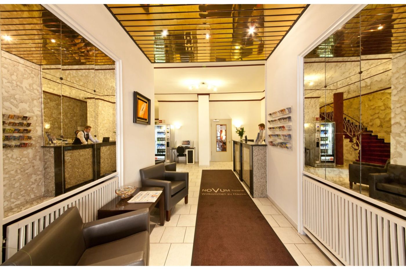 Novum Hotel Plaza - Germany - DÜSSELDORF - Lobby - 4