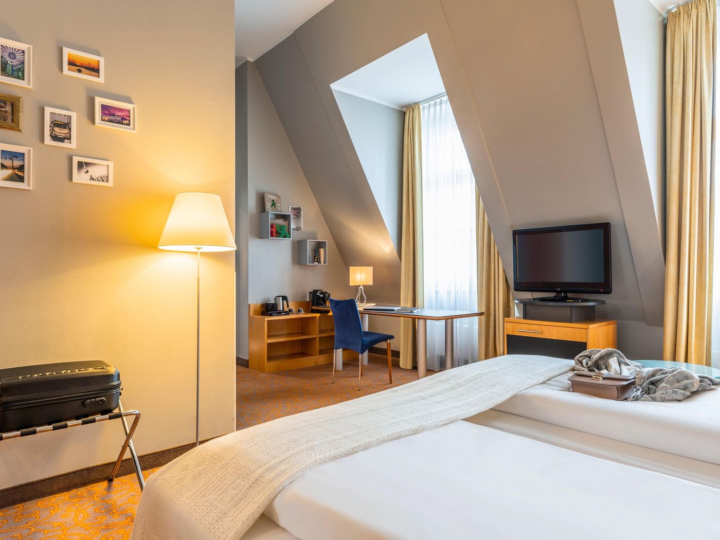 Mercure----Residenz-Berlin-Checkpoint-Charlie-Room-10