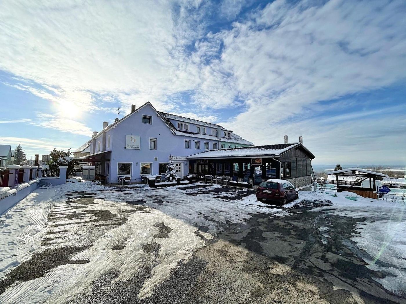 Glashütten Hotel - Germany - GLASHUETTEN - General view - 7