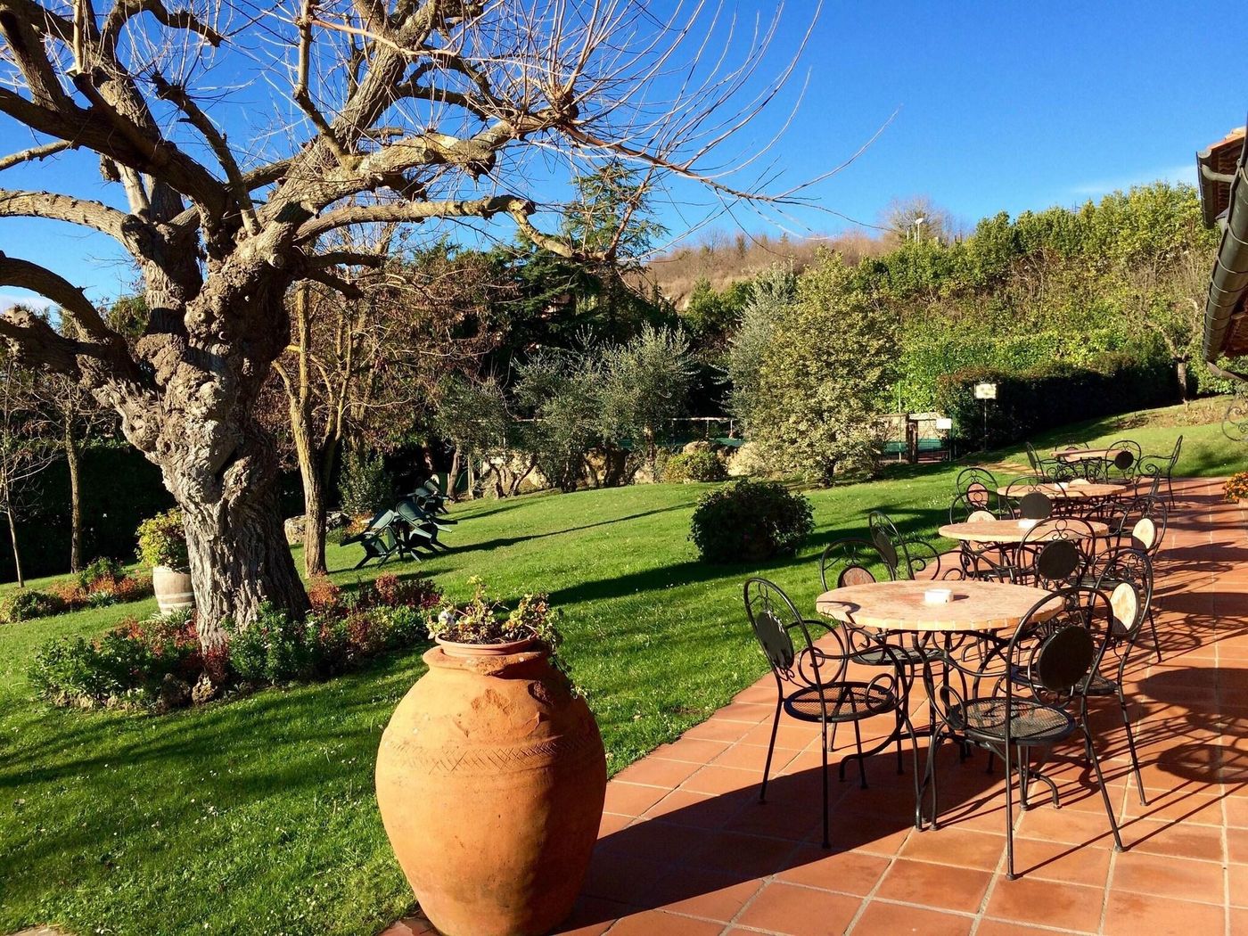 Colle-Etrusco-Salivolpi-Terrace-27