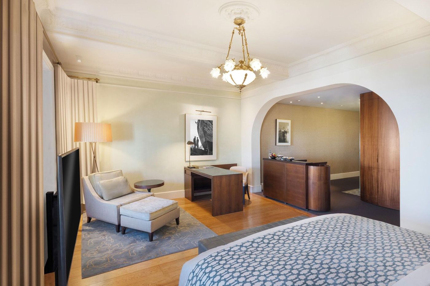 Park-Hyatt-Istanbul---Macka-Palace-Room-23