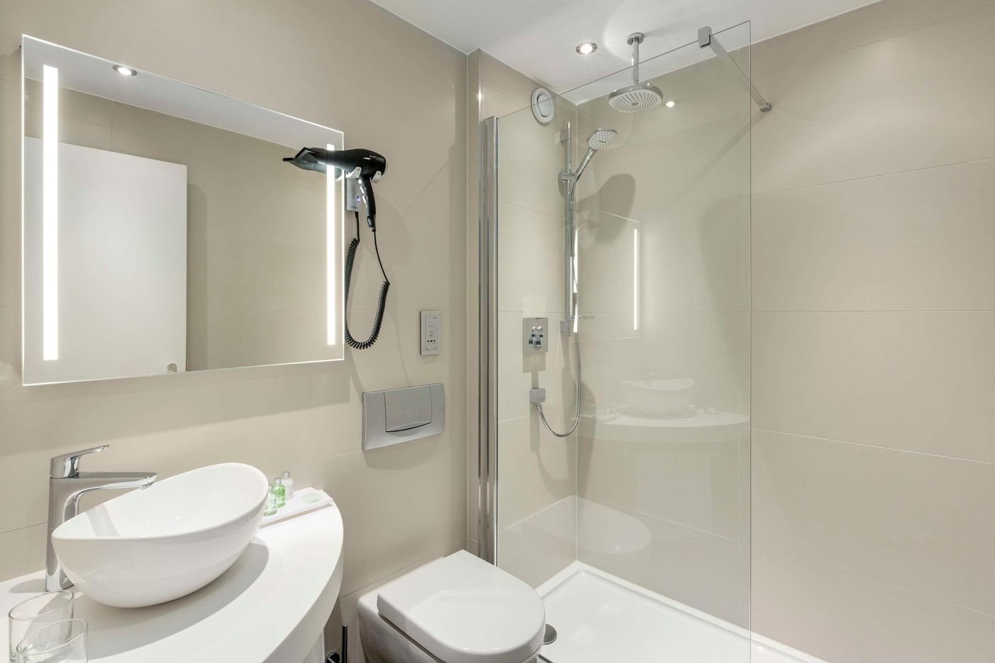 NH Utrecht-Netherlands-UTRECHT-Room-9