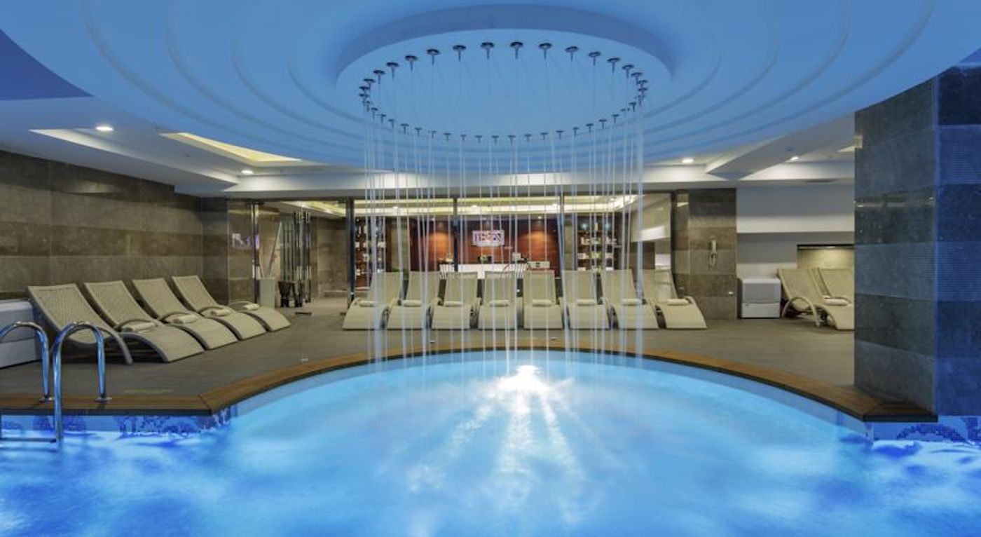 Double Tree By Hilton Kusadasi