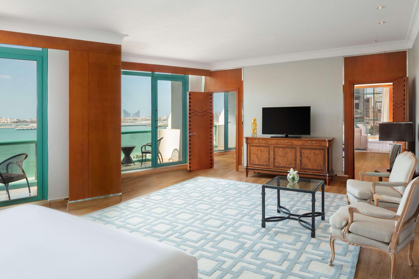 Hilton-Dubai-Jumeirah-Room-31