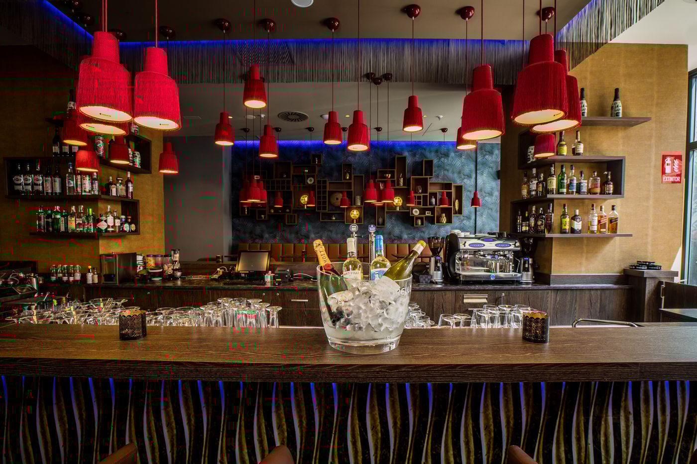 NYX-Hotel-Madrid-by-Leonardo-Hotels-Bar-15