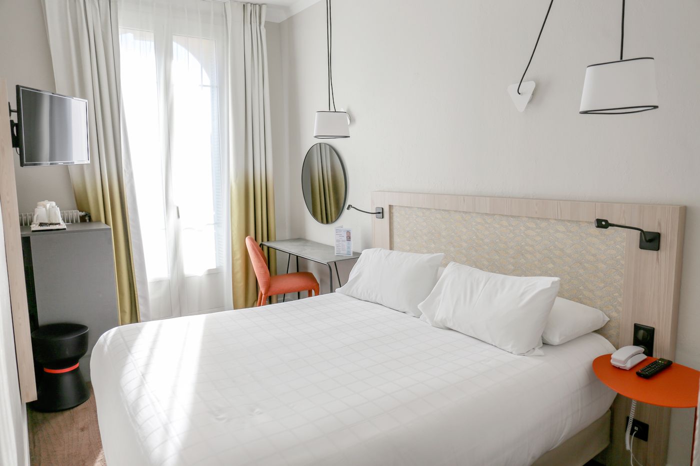 Hotel-Vendome-Room-14