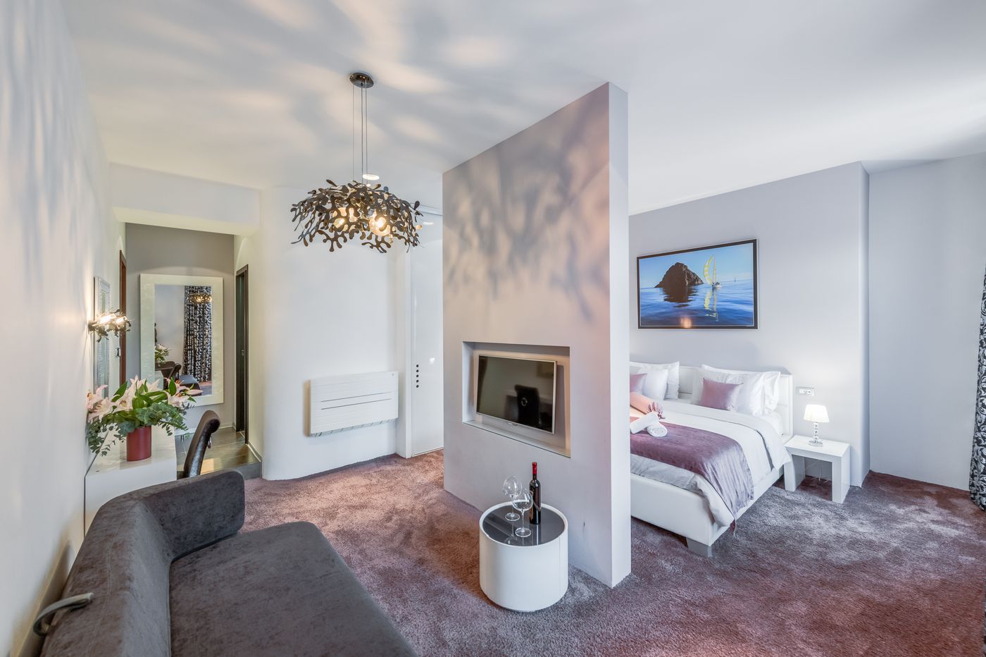 Starlight-Luxury-Rooms-Room-13