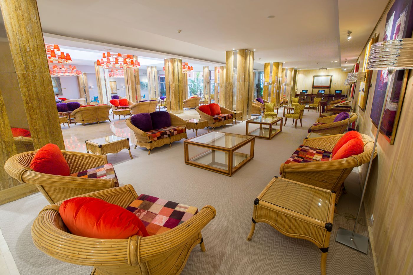 Bull Reina Isabel & Spa