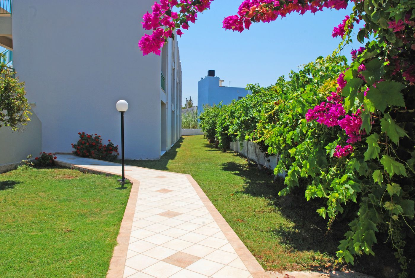 John Mary Apartments Gouves