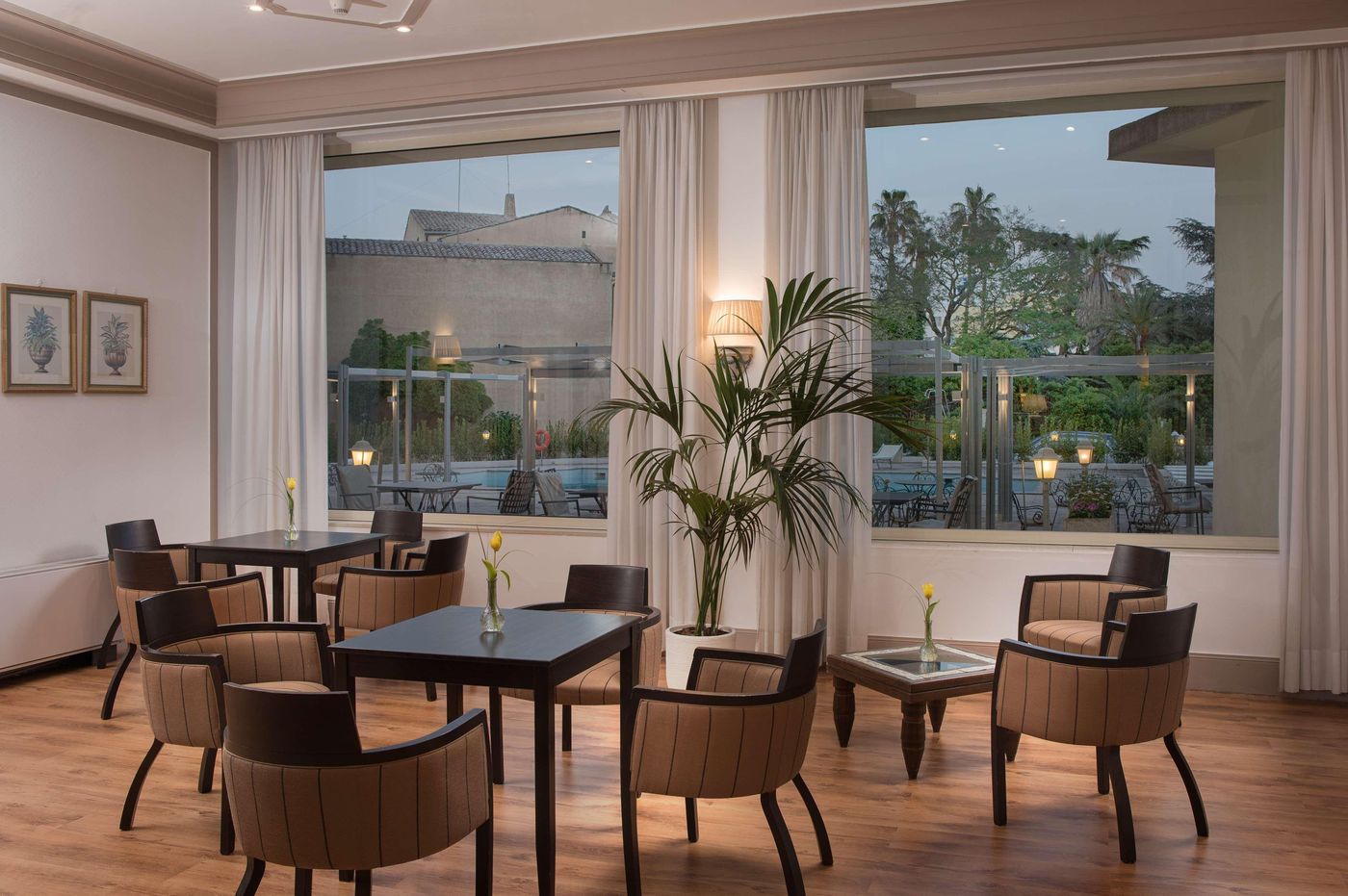 NH-Caltagirone-Villa-San-Mauro-Lobby-37