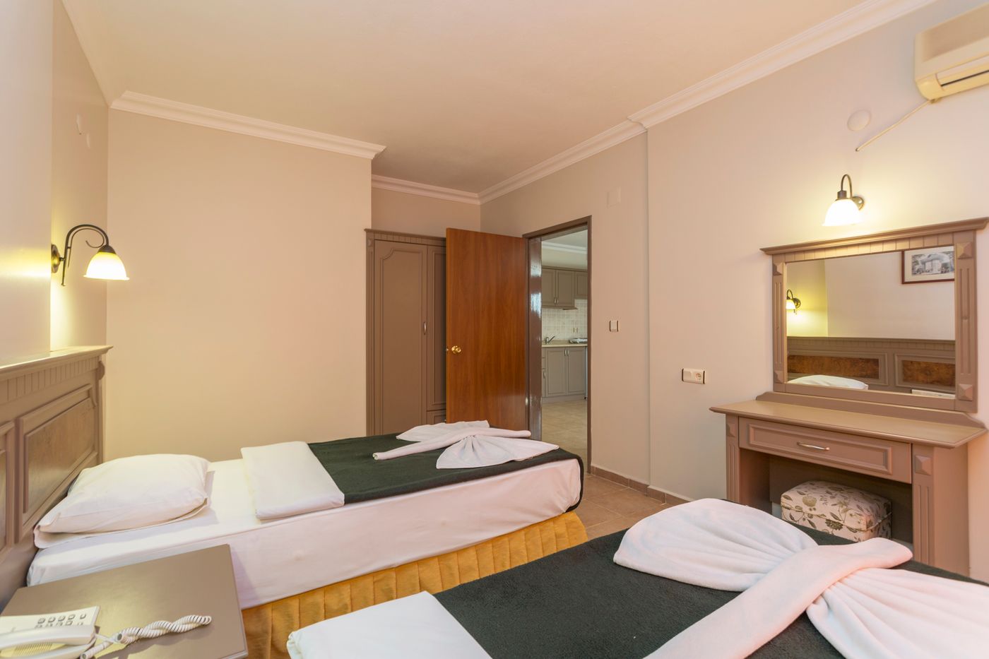 Club-Amaris-Apartments-Room-16