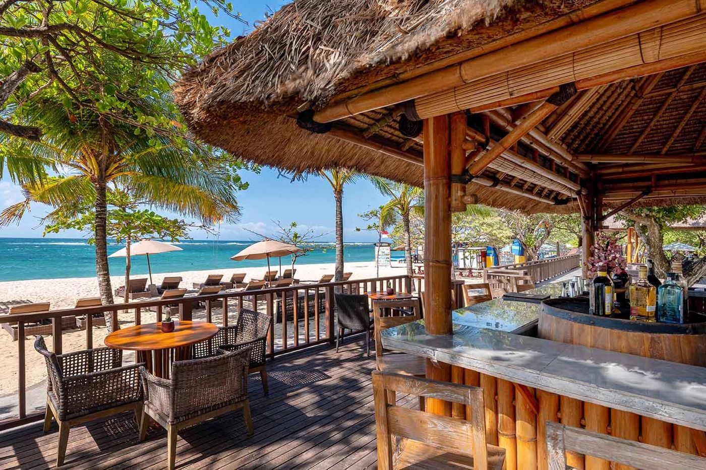 MERUSAKA Nusa Dua 01.09