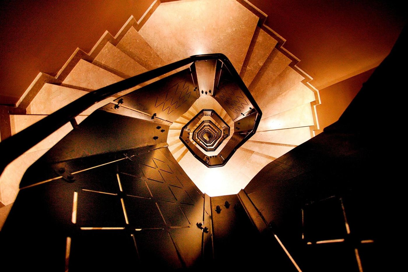 Gezi-Hotel-Bosphorus-Lobby-19