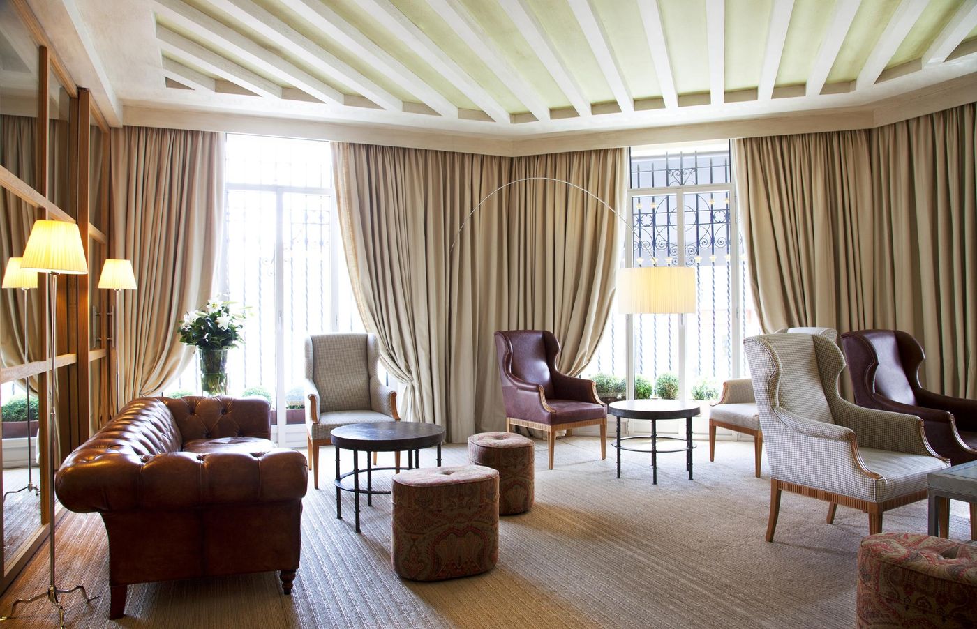 Urso-Hotel---Spa-Lobby-13