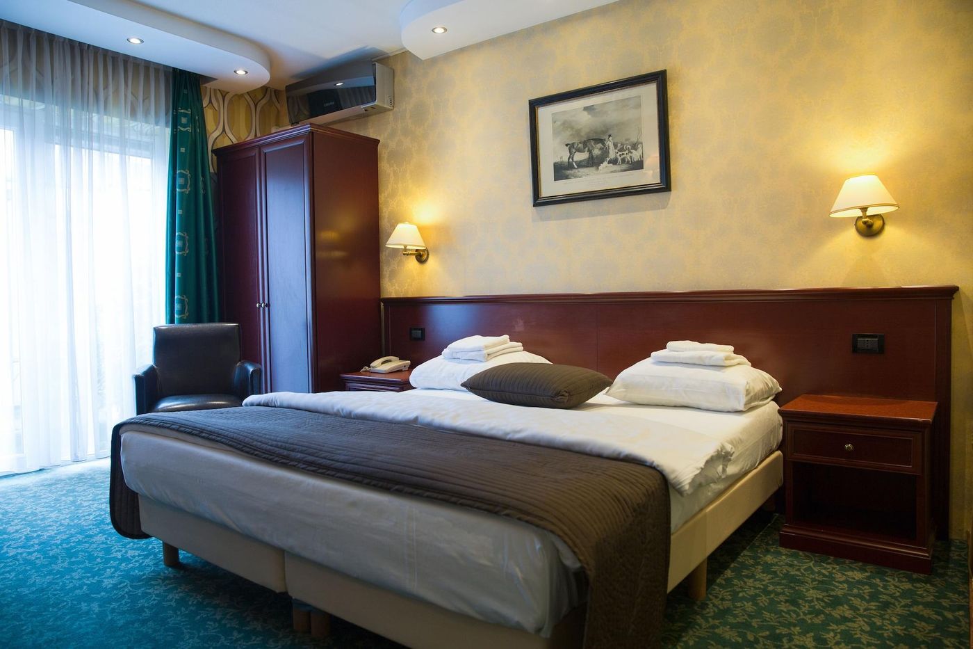 Hotel-Zwanenburg-Amsterdam-Airport-Room-22