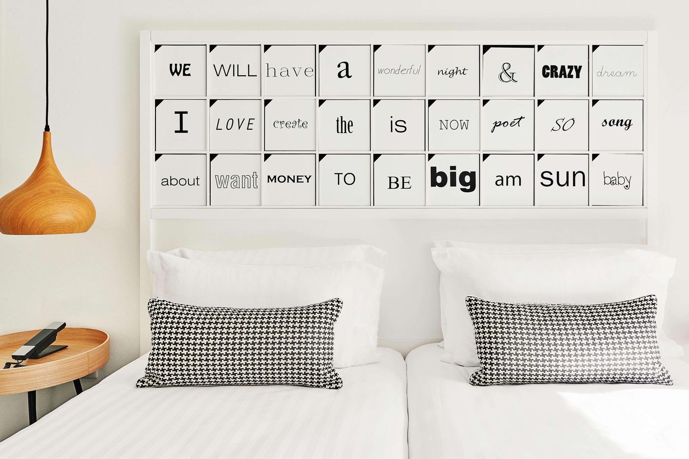 Joke Astotel - France - PARIS - Room - 9