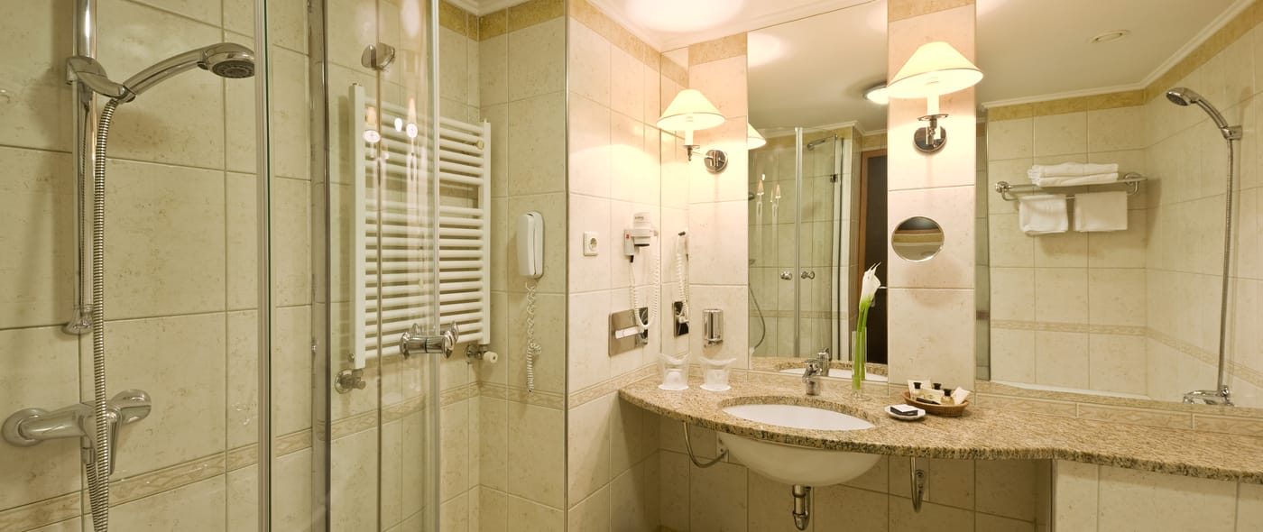 Ensana-Thermal-Margaret-Island-Room-24