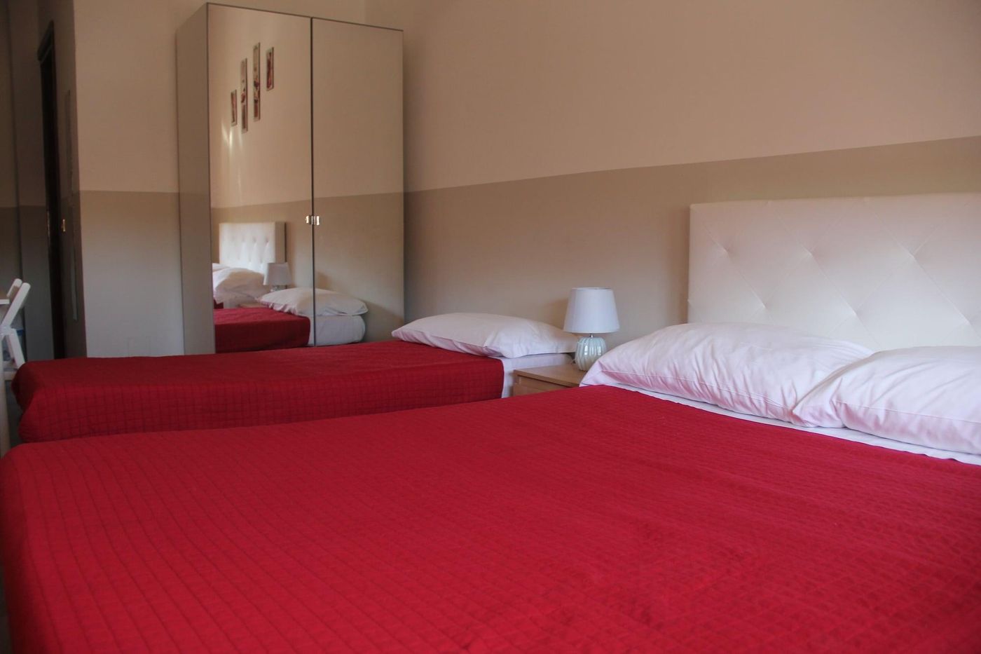 Domus-Vatican-Holidays-Room-16