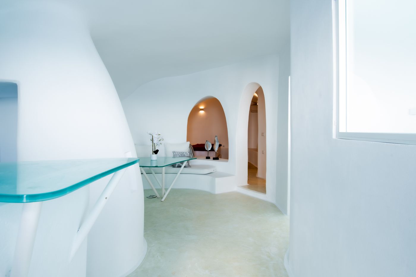 Heaven-s-Edge-Room-52