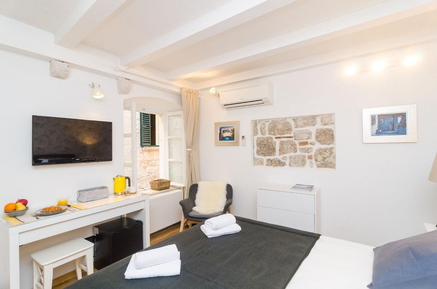 Art-Home-Arthur-Room-10