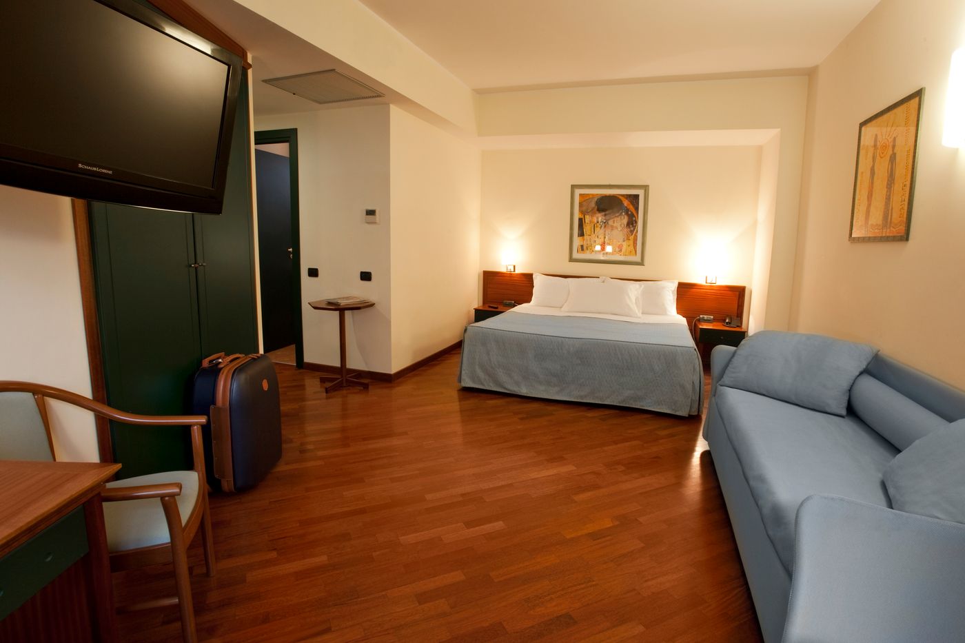 Grande-Albergo-Maugeri-Room-8