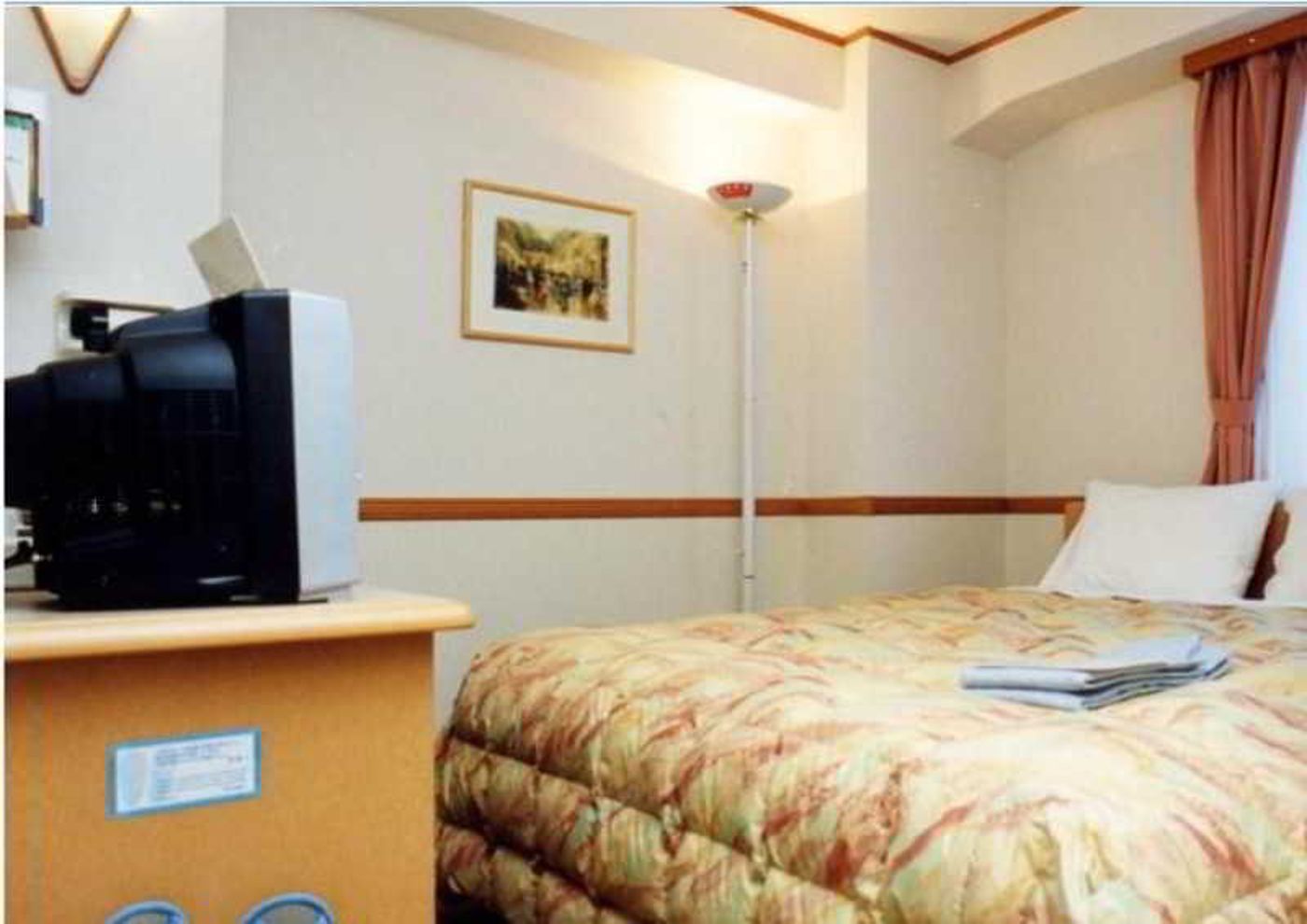 Toyoko Inn Tokyo Shinagawa Aomono-Yokocho-Eki-Japan-TOKYO-Room-7